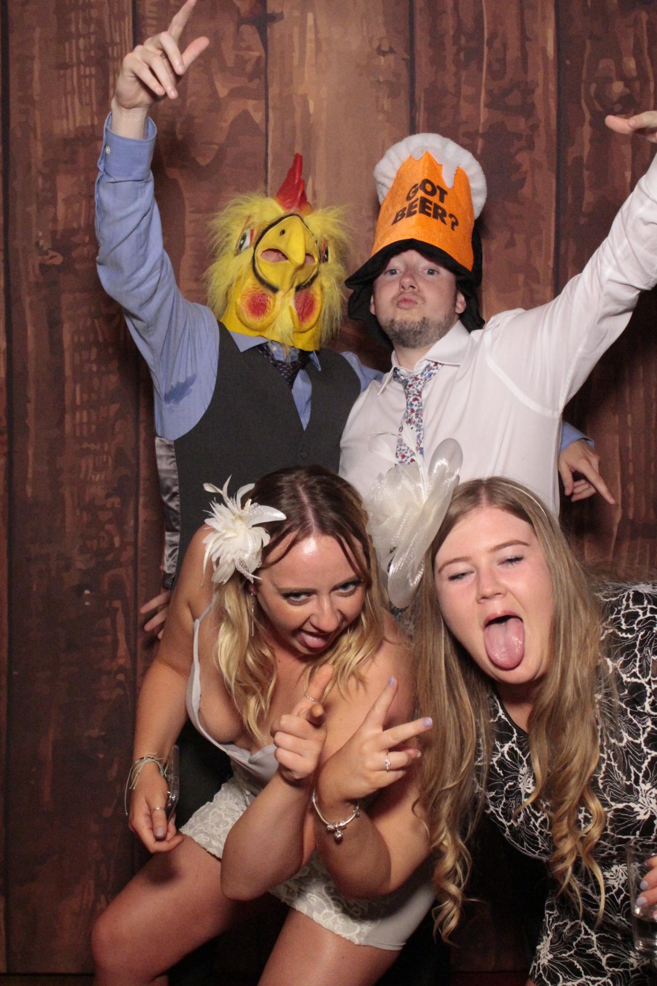 Samantha & Sean's Wedding | View more photos from the event at gallery.myphotoboothexperience.co.uk/u/MyPhotoBoothExperienceLtd/Samantha-Seans-Wedding